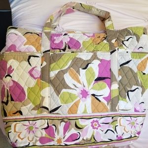 Vera Bradley get carried away tote